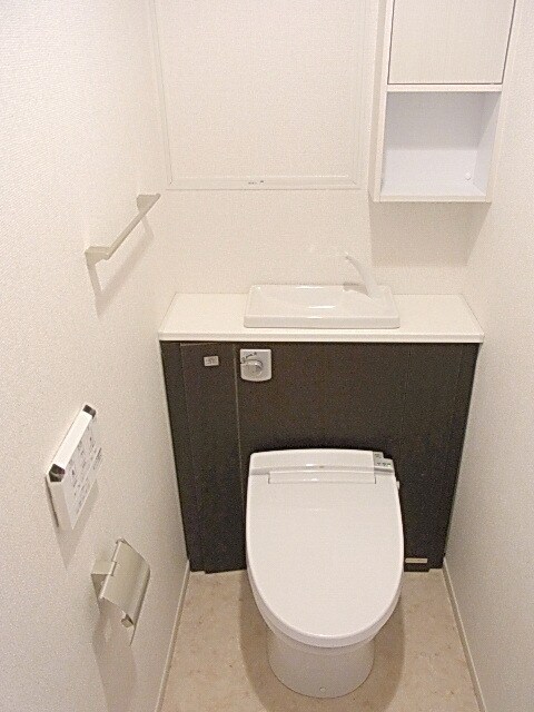 グレイスガーデンの物件内観写真