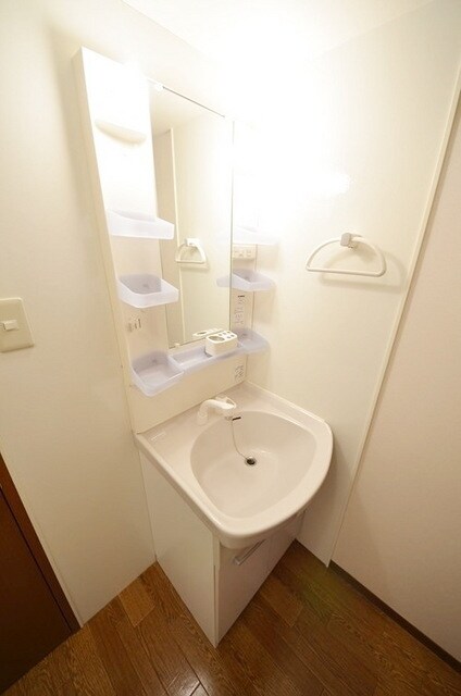 フレア新中野の物件内観写真