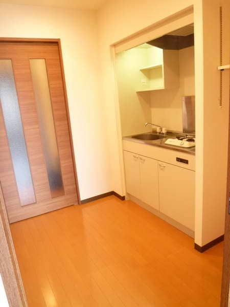 RESPECT THREEの物件内観写真