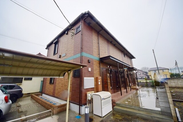 ハウス三生の物件外観写真