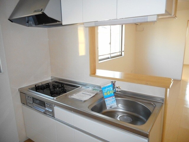 メゾンドグリシーヌIIIの物件内観写真