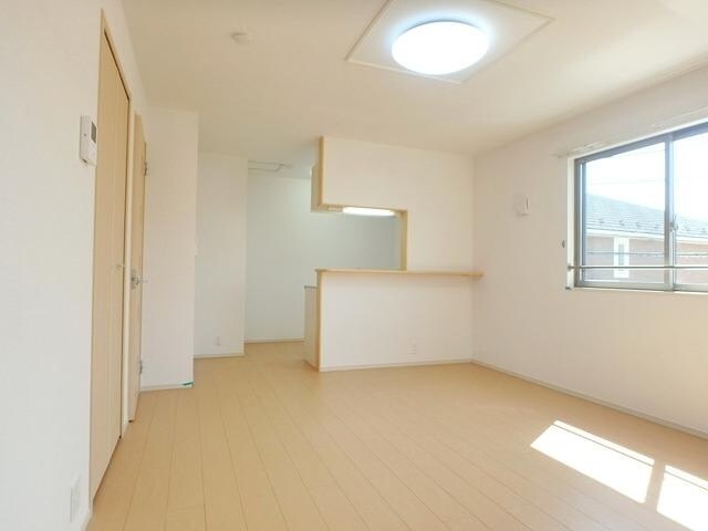 メゾンドグリシーヌIIIの物件内観写真