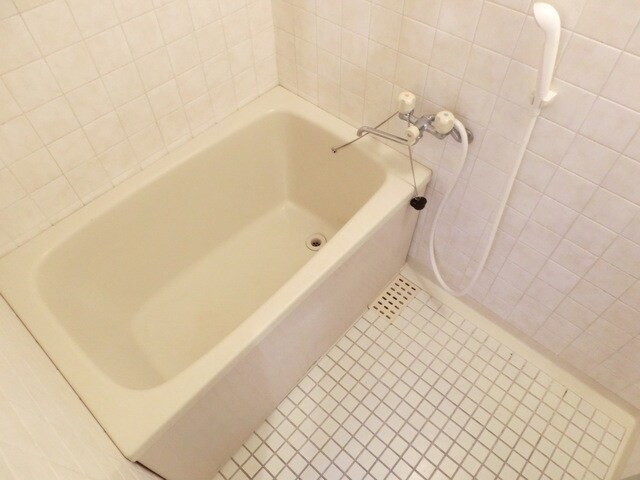 フローラ関富の物件内観写真