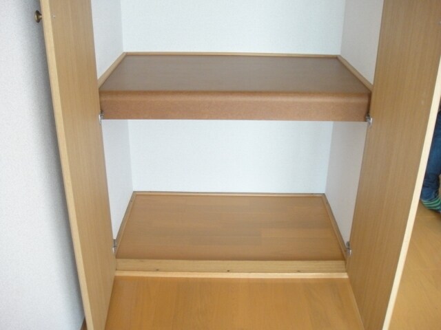 エステートサンスイの物件内観写真