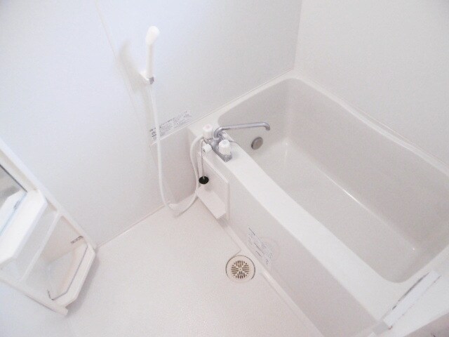 レセンテスパシオの物件内観写真