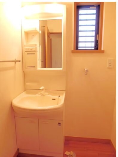 サンパルコートの物件内観写真