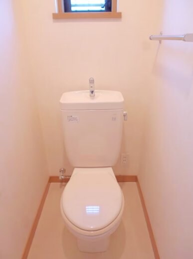 サンパルコートの物件内観写真