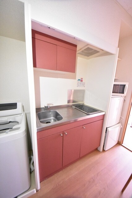 レオパレスタウニー 下連雀の物件内観写真