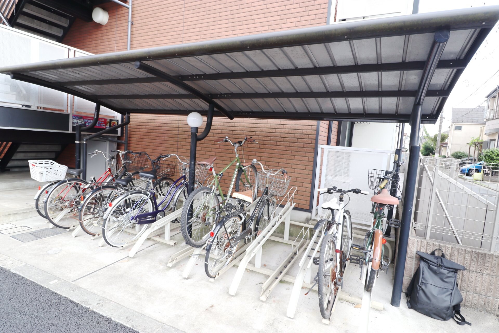 レオネクストルフェリの物件内観写真