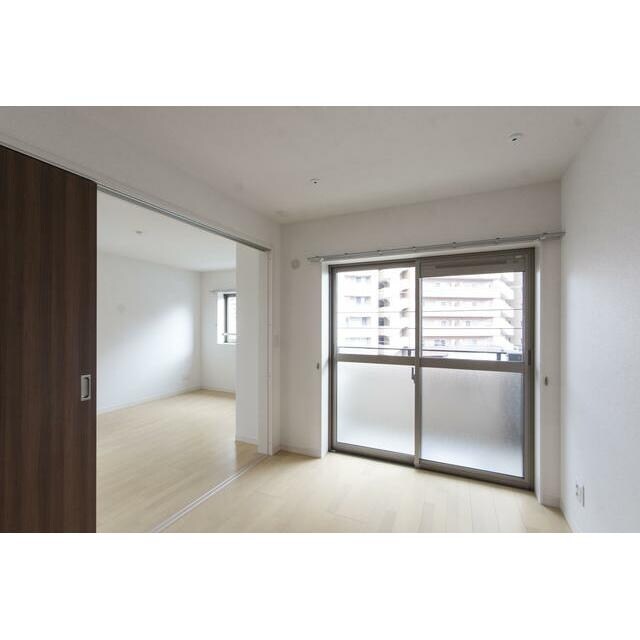 ルーチェ 国立 ズードの物件内観写真