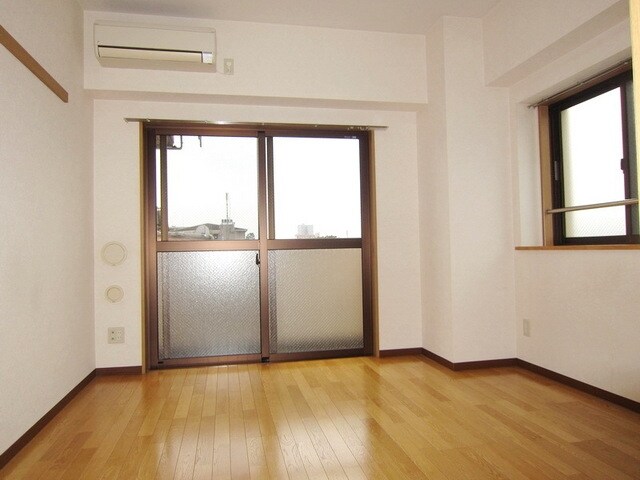 晴見町明星パレスの物件内観写真