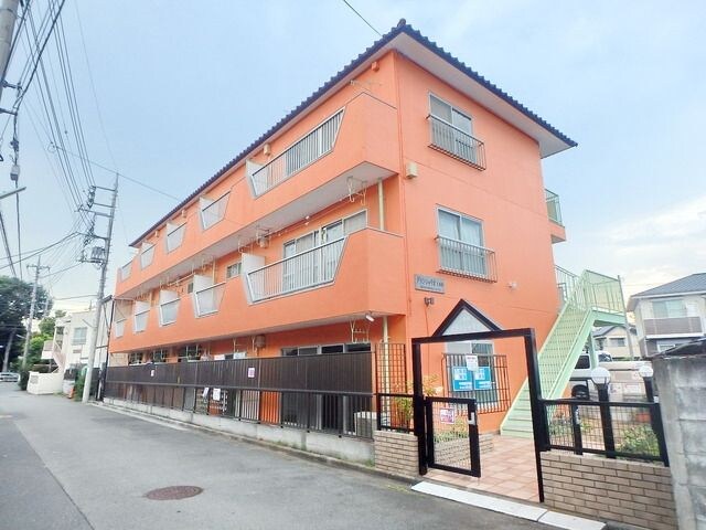 グランシャリオI番館の物件外観写真