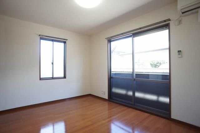 West Houseの物件内観写真