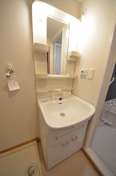 ドゥーメゾンの物件内観写真