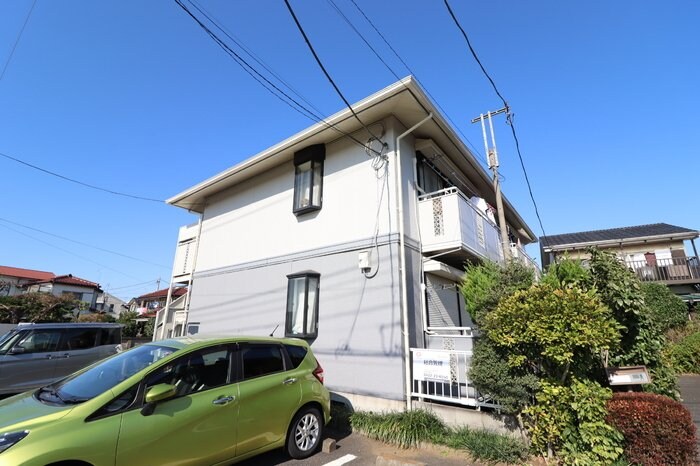 コーポドエルの物件外観写真