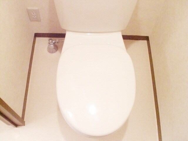 ラ・トゥーエルの物件内観写真