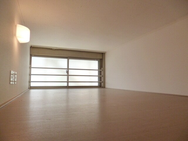 レオパレスRaffineeの物件内観写真