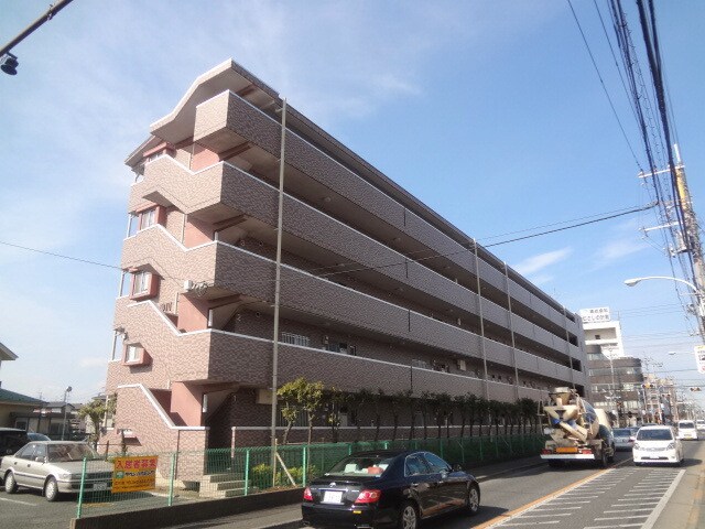 シャンポール砂川の物件外観写真