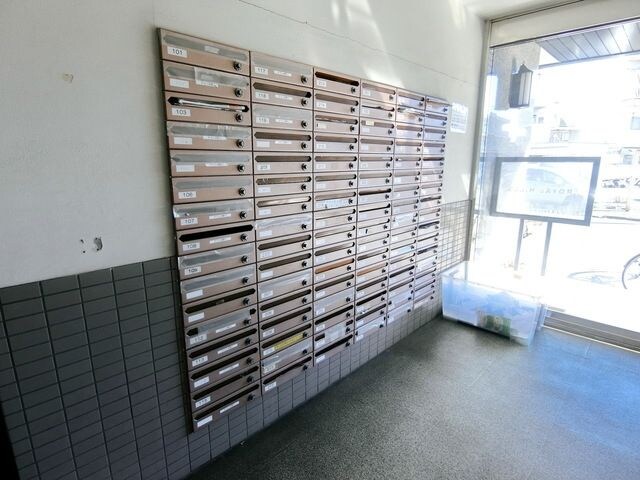 ロイヤルヒルズの物件内観写真