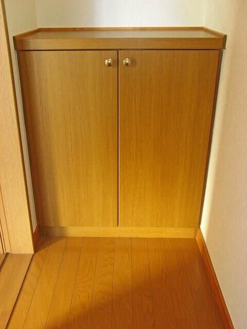 コウズィプレイスの物件内観写真