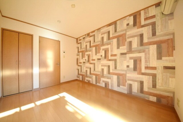 ヴィラ・ファミーユAの物件内観写真