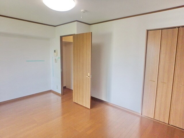 アムールII ESTの物件内観写真