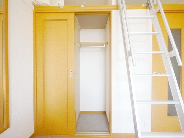 レオパレスポピンズの物件内観写真