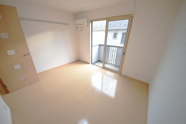 メゾンドアブリコの物件内観写真