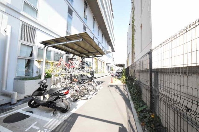 京王府中テラス の物件内観写真