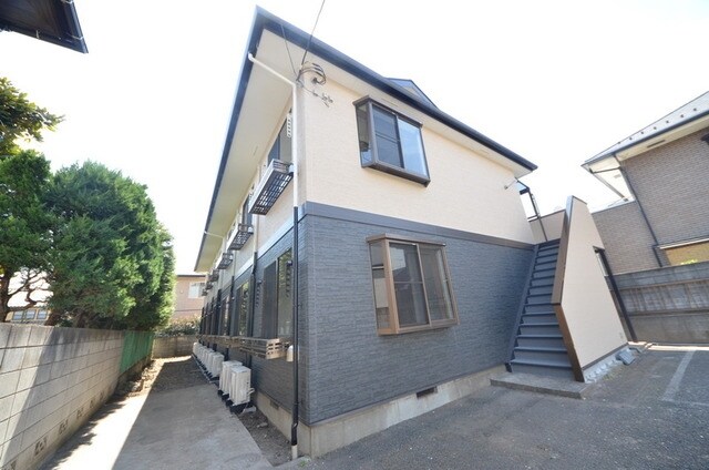 ヴェルデュール国立の物件外観写真