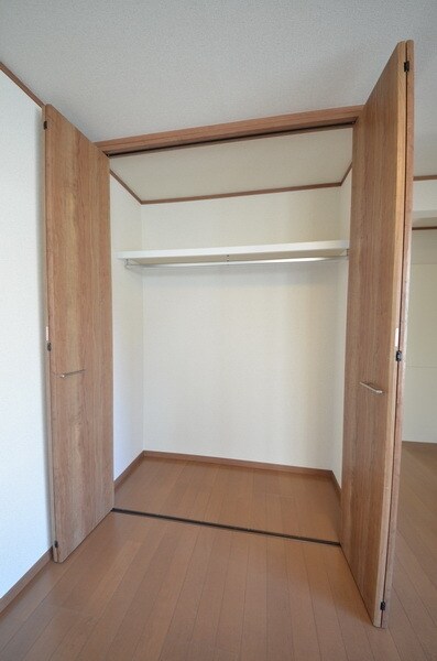 ヴェルデュール国立の物件内観写真