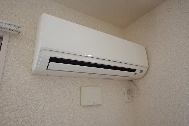 アニックカスールの物件内観写真