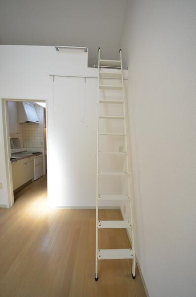 パストラーレ国立の物件内観写真