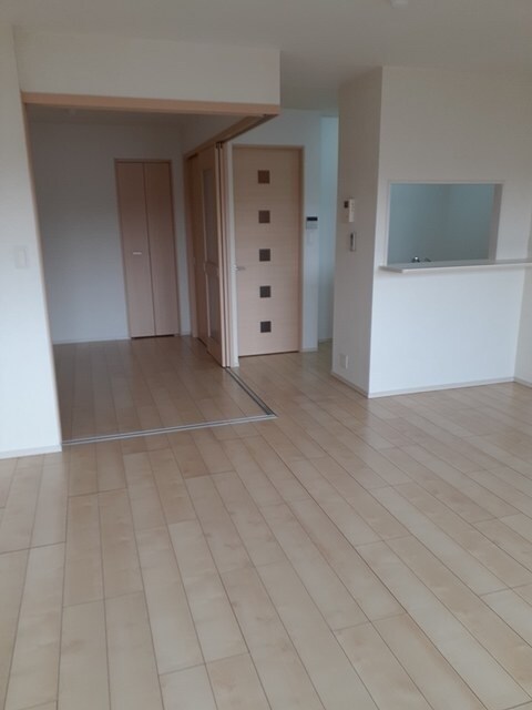 グレイスガーデンの物件内観写真