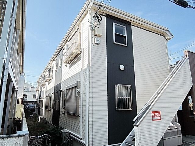 モンシャンブルの物件外観写真