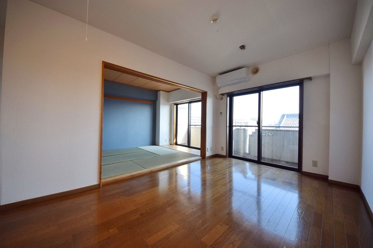 ロイヤルプレステージの物件内観写真