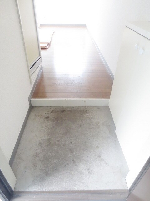 ラサ国分寺B号館の物件内観写真