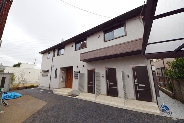 ラヴィエベル三鷹の物件外観写真