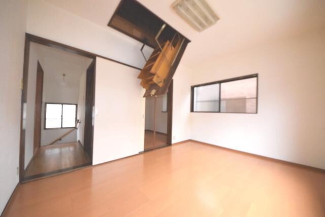 小金井市中町3丁目戸建の物件内観写真