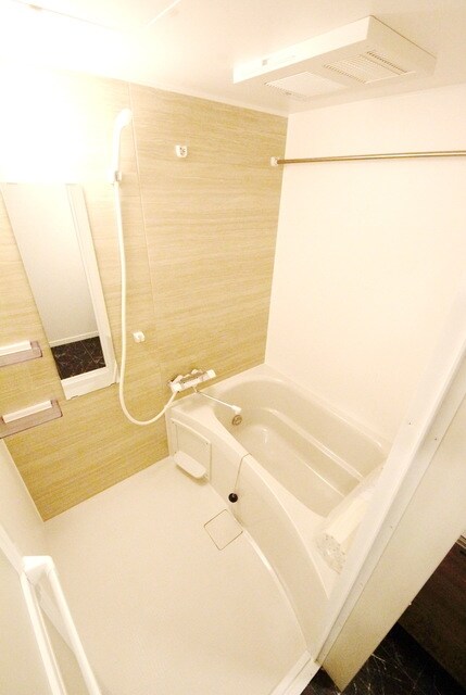 ウェルスクエアイズム高円寺の物件内観写真