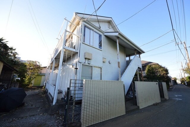 ドミール向台の物件外観写真