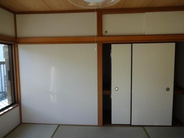 テラスハウス東側の物件内観写真