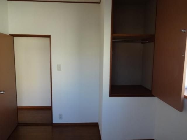 テラスハウス東側の物件内観写真