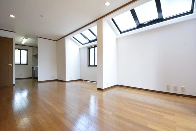 中町2丁目戸建の物件内観写真