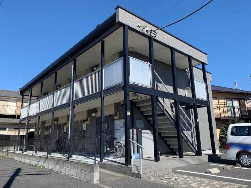 レオパレスステラの物件外観写真