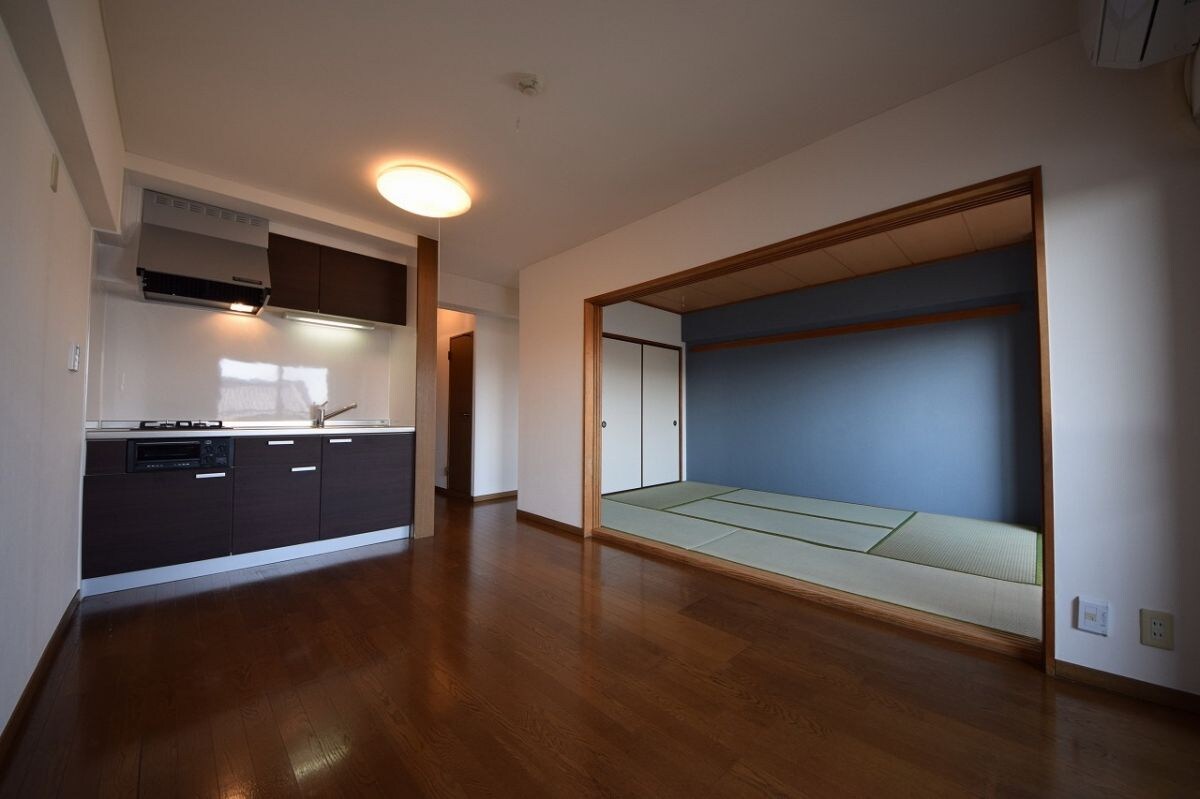 ロイヤルプレステージの物件内観写真