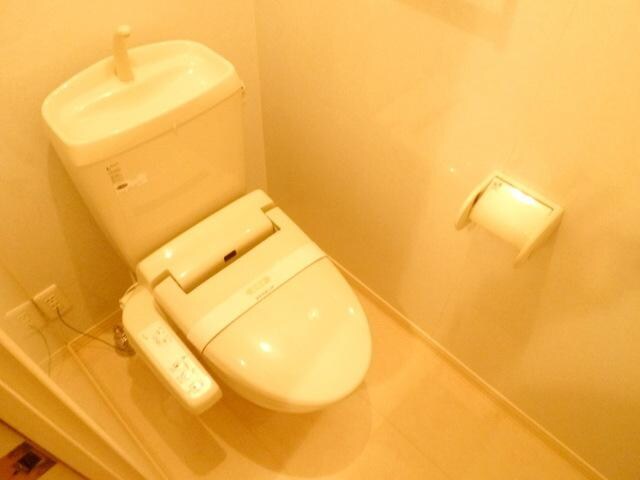 バラディー伏見の物件内観写真