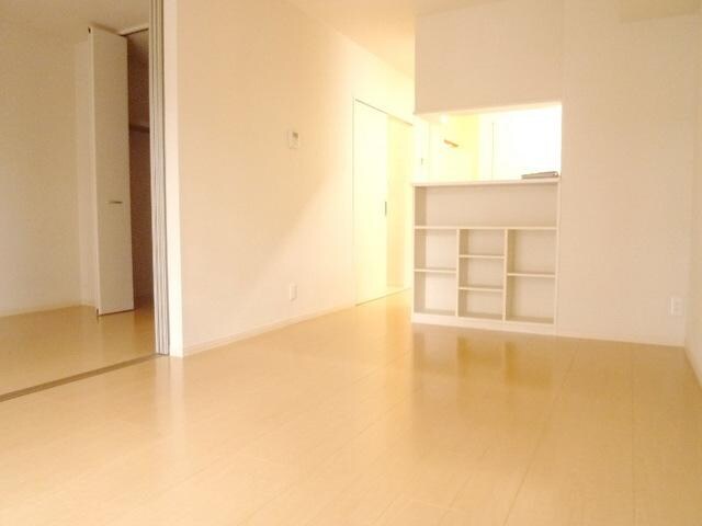 バラディー伏見の物件内観写真