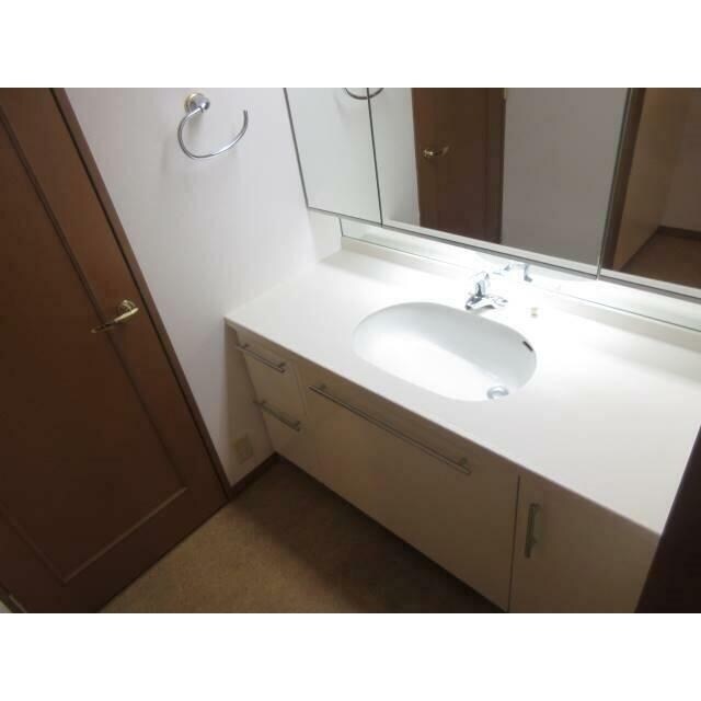 クリオレミントンヴィレッジ国立の物件内観写真