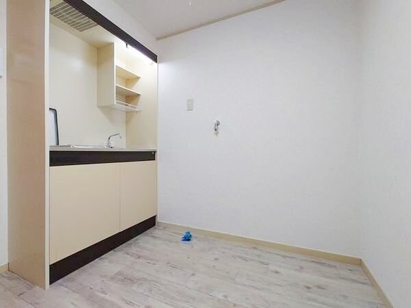 スカイビュー本多の物件内観写真